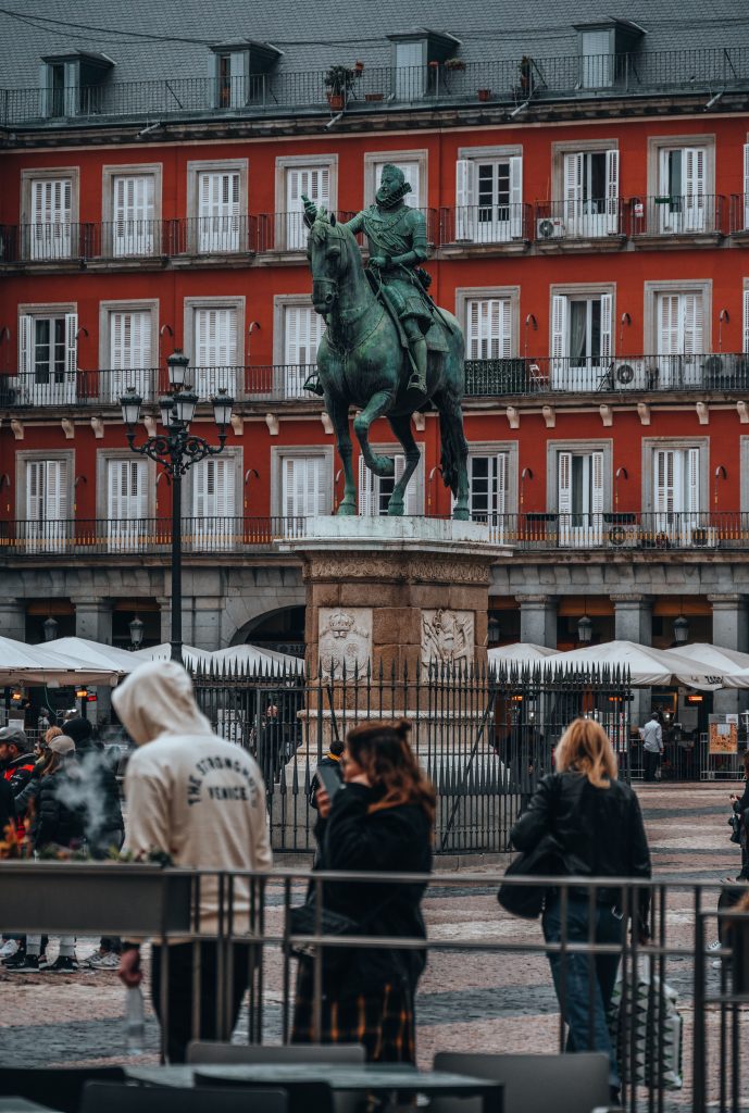 viajar a madrid en grupo